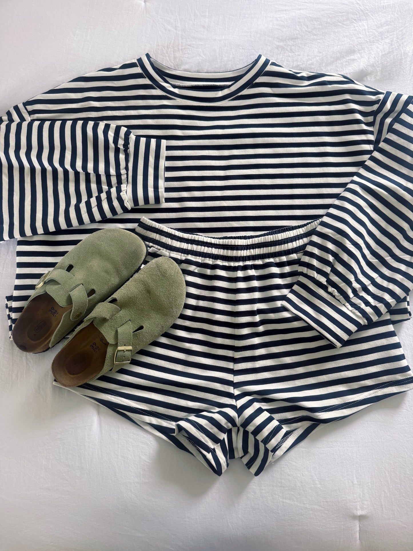 Summer Sails Set
