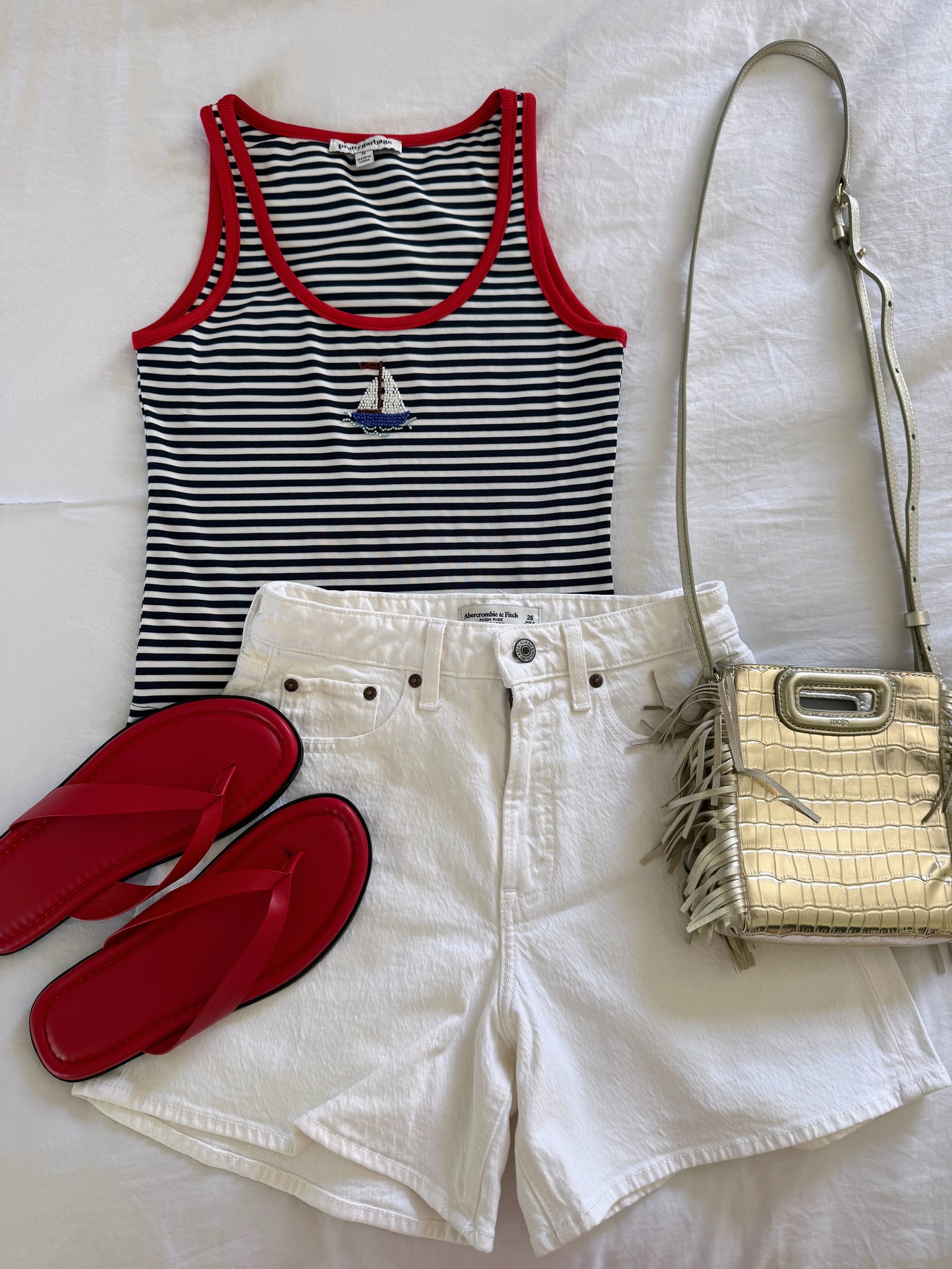 Sparkling Sails Tank